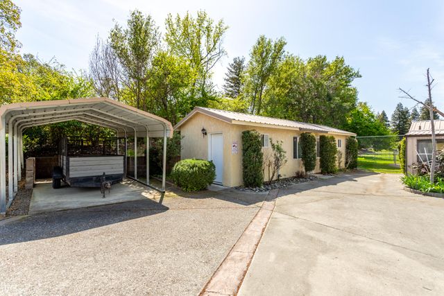 22425 Brent Road, Red Bluff, CA 96080