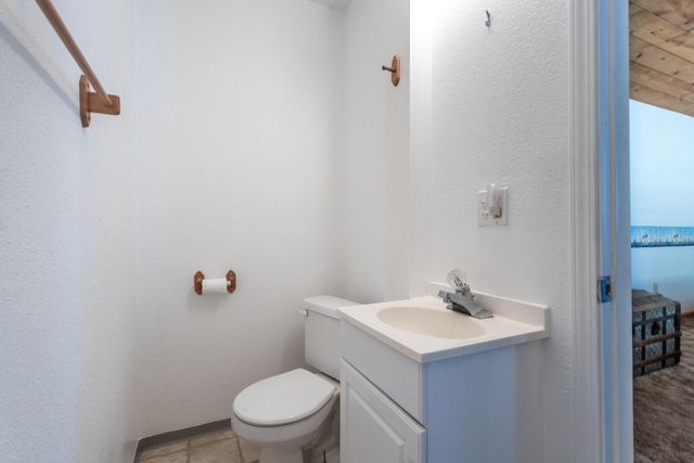 22425 Brent Road, Red Bluff, CA 96080