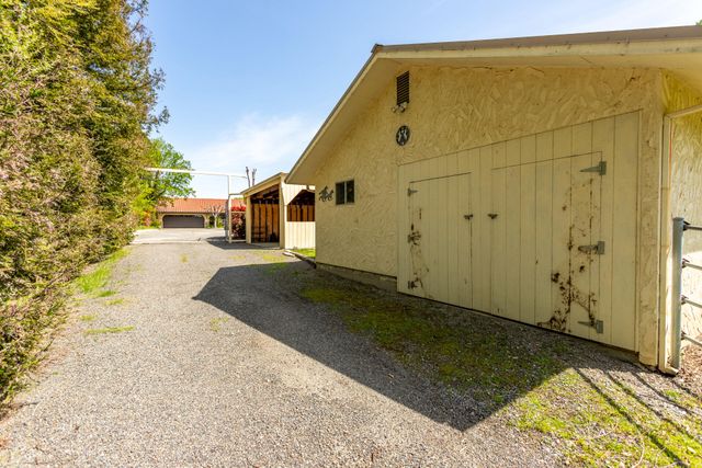 22425 Brent Road, Red Bluff, CA 96080