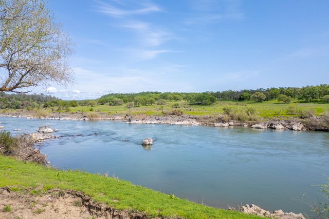 22425 Brent Road, Red Bluff, CA 96080