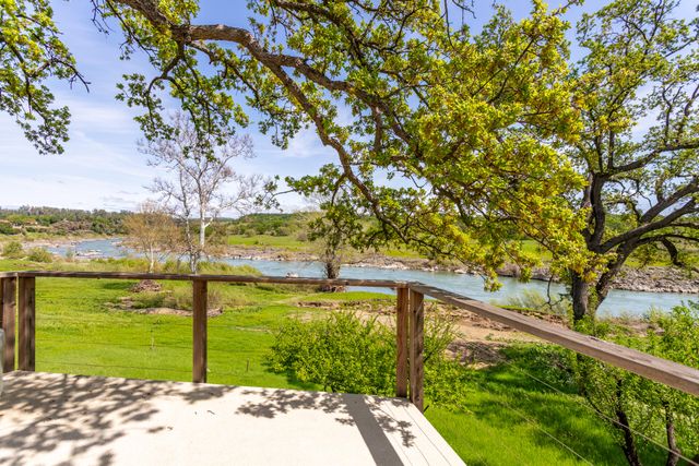 22425 Brent Road, Red Bluff, CA 96080