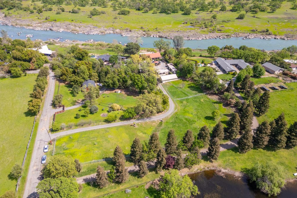 22425 Brent Road, Red Bluff, CA 96080