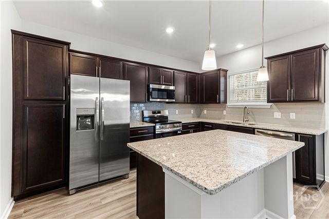 222 Brookline Drive, Savannah, GA 31407