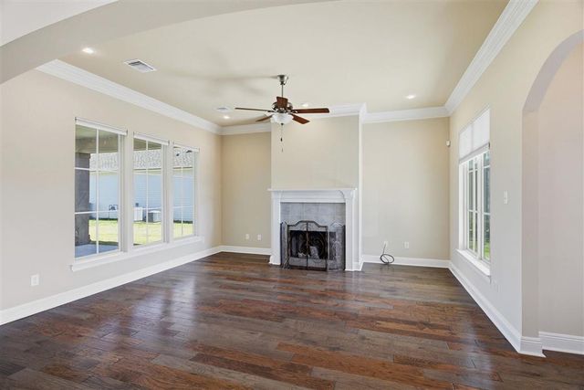 3866 Jasmine Boulevard, Lake Charles, LA 70605