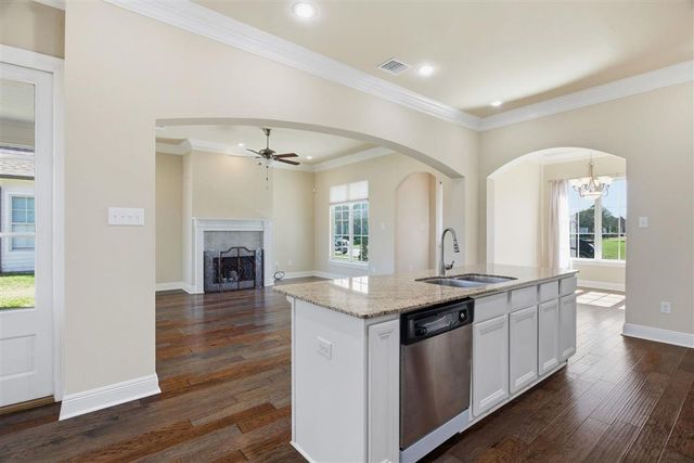 3866 Jasmine Boulevard, Lake Charles, LA 70605