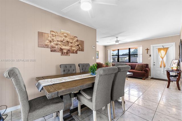 11845 SW 203rd Ter, Miami, FL 33177