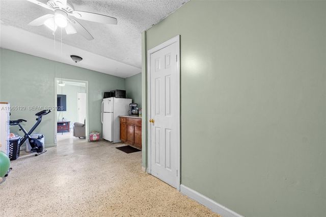 11845 SW 203rd Ter, Miami, FL 33177