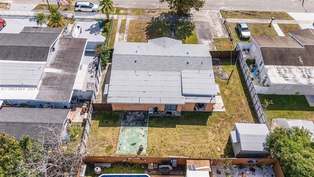 11845 SW 203rd Ter, Miami, FL 33177