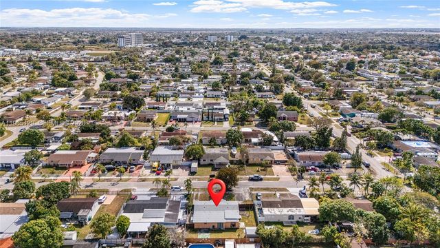 11845 SW 203rd Ter, Miami, FL 33177