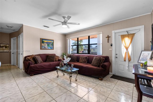 11845 SW 203rd Ter, Miami, FL 33177