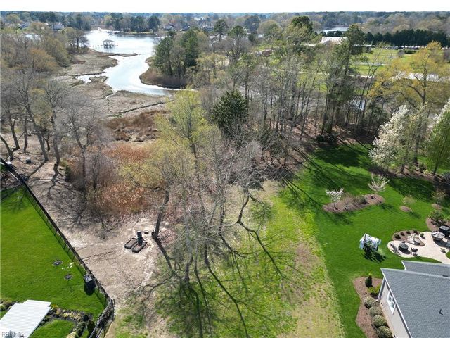 2832 Martins Point Way, Chesapeake, VA 23321