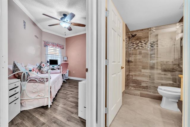 7647 Southampton Terrace 308, Tamarac, FL 33321