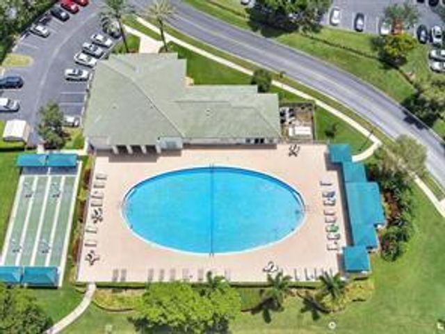7647 Southampton Terrace 308, Tamarac, FL 33321