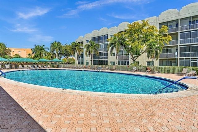 7647 Southampton Terrace 308, Tamarac, FL 33321