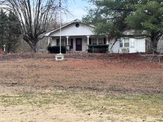 43 Tipton Drive, Ringgold, GA 30736