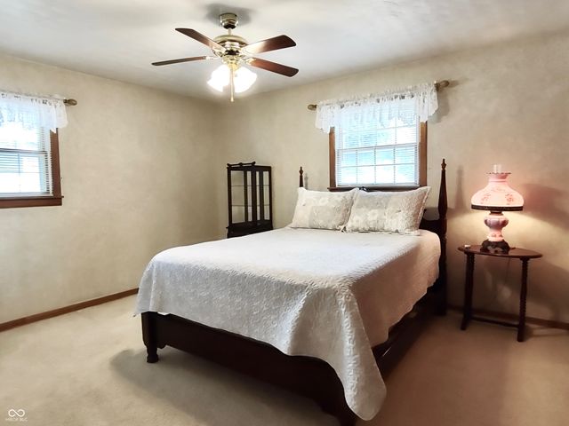 135 Bradford Place, New Whiteland, IN 46184