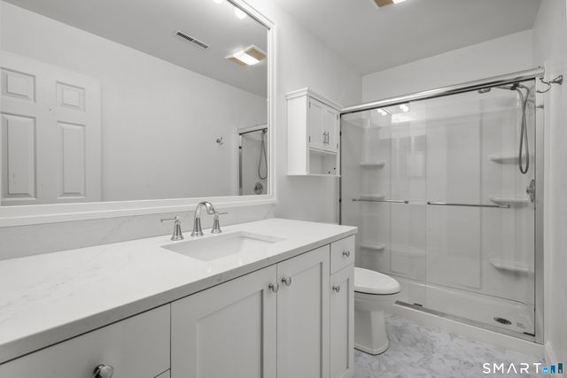 13 Glen Ridge 13, Wilton, CT 06897