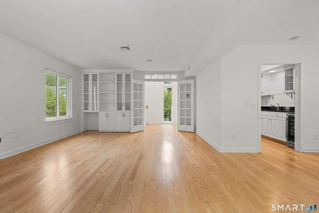 13 Glen Ridge 13, Wilton, CT 06897