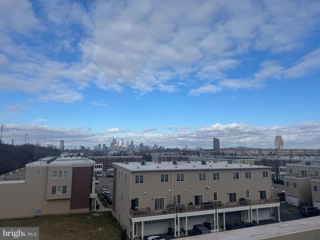 2425 HARTRANFT ST, Philadelphia, PA 19145