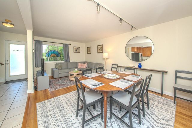 1795 Hideaway Lane, Ann Arbor, MI 48105