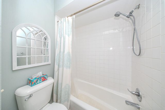 1795 Hideaway Lane, Ann Arbor, MI 48105