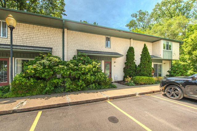 1795 Hideaway Lane, Ann Arbor, MI 48105