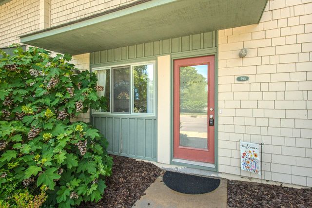 1795 Hideaway Lane, Ann Arbor, MI 48105