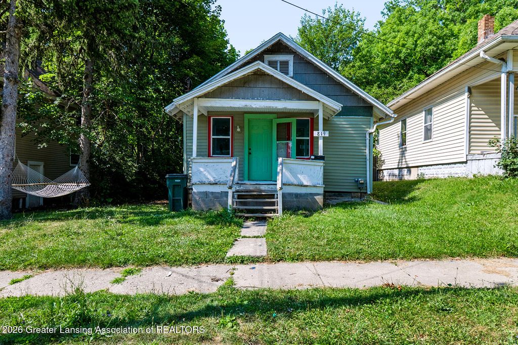 819 Larned Street, Lansing, MI 48912