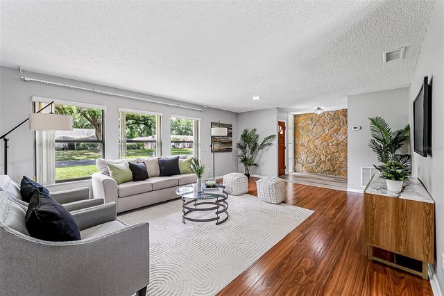 150 LAKE DESTINY TRAIL, Altamonte Springs, FL 32714