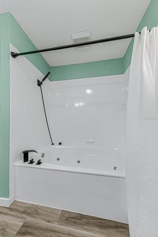 150 LAKE DESTINY TRAIL, Altamonte Springs, FL 32714