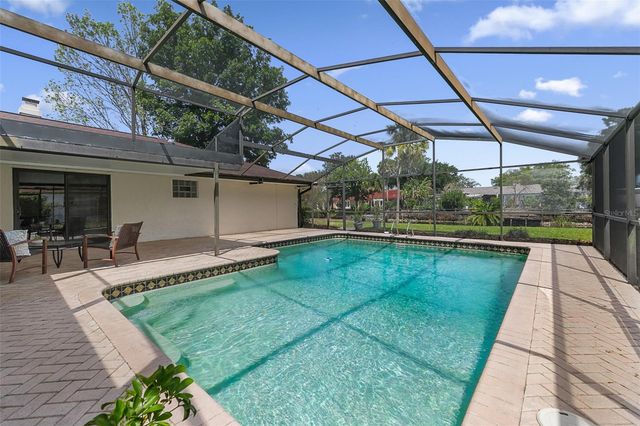 150 LAKE DESTINY TRAIL, Altamonte Springs, FL 32714