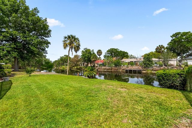 150 LAKE DESTINY TRAIL, Altamonte Springs, FL 32714