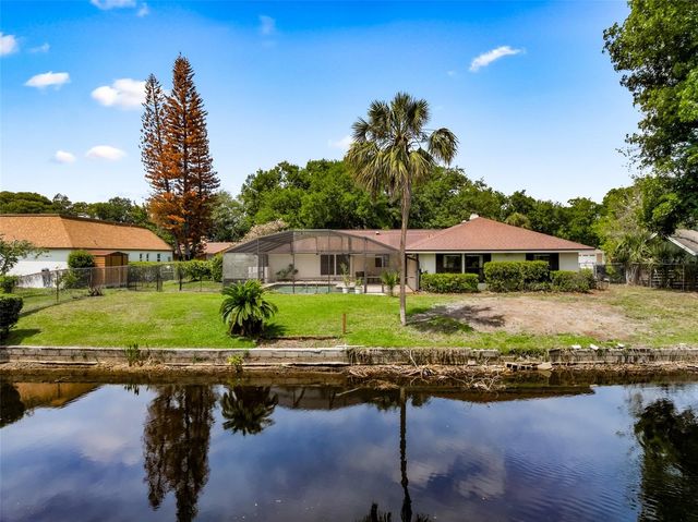 150 LAKE DESTINY TRAIL, Altamonte Springs, FL 32714