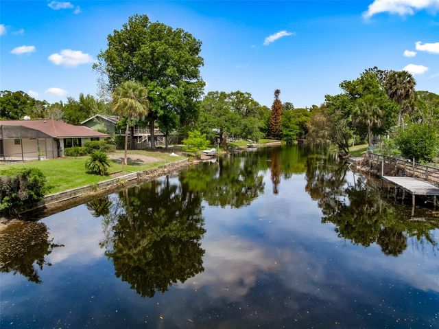 150 LAKE DESTINY TRAIL, Altamonte Springs, FL 32714