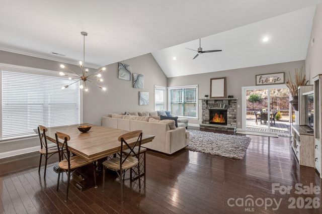 12520 Old Westbury Drive, Cornelius, NC 28031