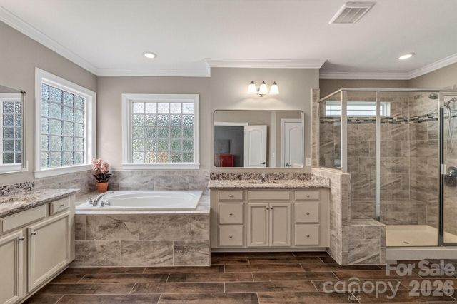 12520 Old Westbury Drive, Cornelius, NC 28031