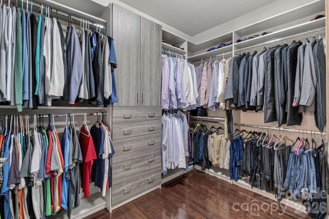 12520 Old Westbury Drive, Cornelius, NC 28031