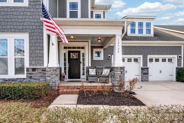 12520 Old Westbury Drive, Cornelius, NC 28031