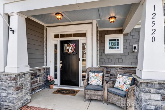 12520 Old Westbury Drive, Cornelius, NC 28031