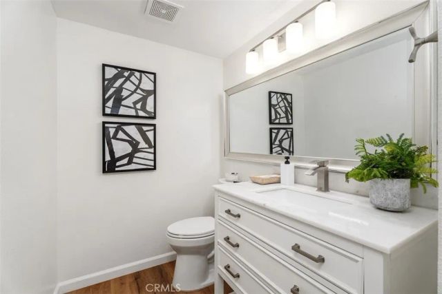 26415 Waterford, Lake Forest, CA 92630
