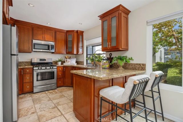 26415 Waterford, Lake Forest, CA 92630