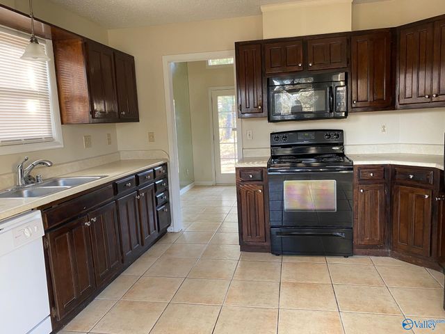 1105 Sandy Springs Road, Huntsville, AL 35806