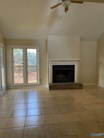 1105 Sandy Springs Road, Huntsville, AL 35806