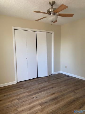 1105 Sandy Springs Road, Huntsville, AL 35806