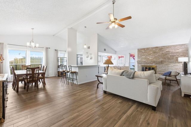 17522 Huntersglen Circle, Humble, TX 77396