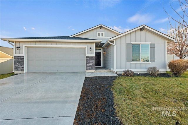 583 E Ronda St, Kuna, ID 83634