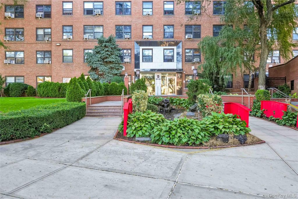 99-40 63rd rd 9D, Rego Park, NY 11374 — photo 2