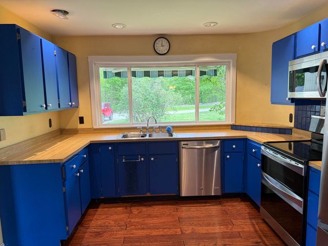 2456 Vermont 30 Route, Pawlet, VT 05761