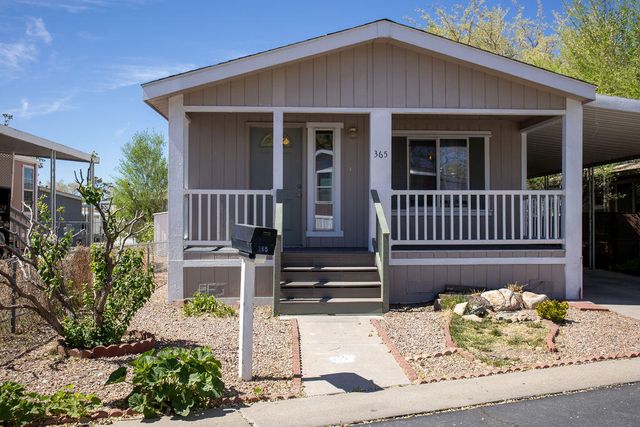 365 Buffalo Circle SE, Albuquerque, NM 87123