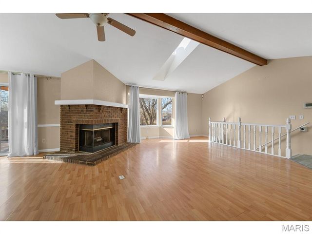 14314 Riverfront Drive, Florissant, MO 63034